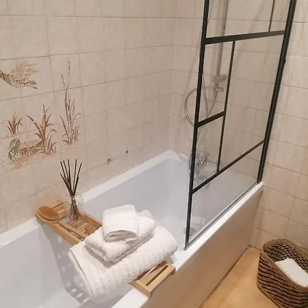 Appartement Bel En Avec 3 Piscines Mandelieu